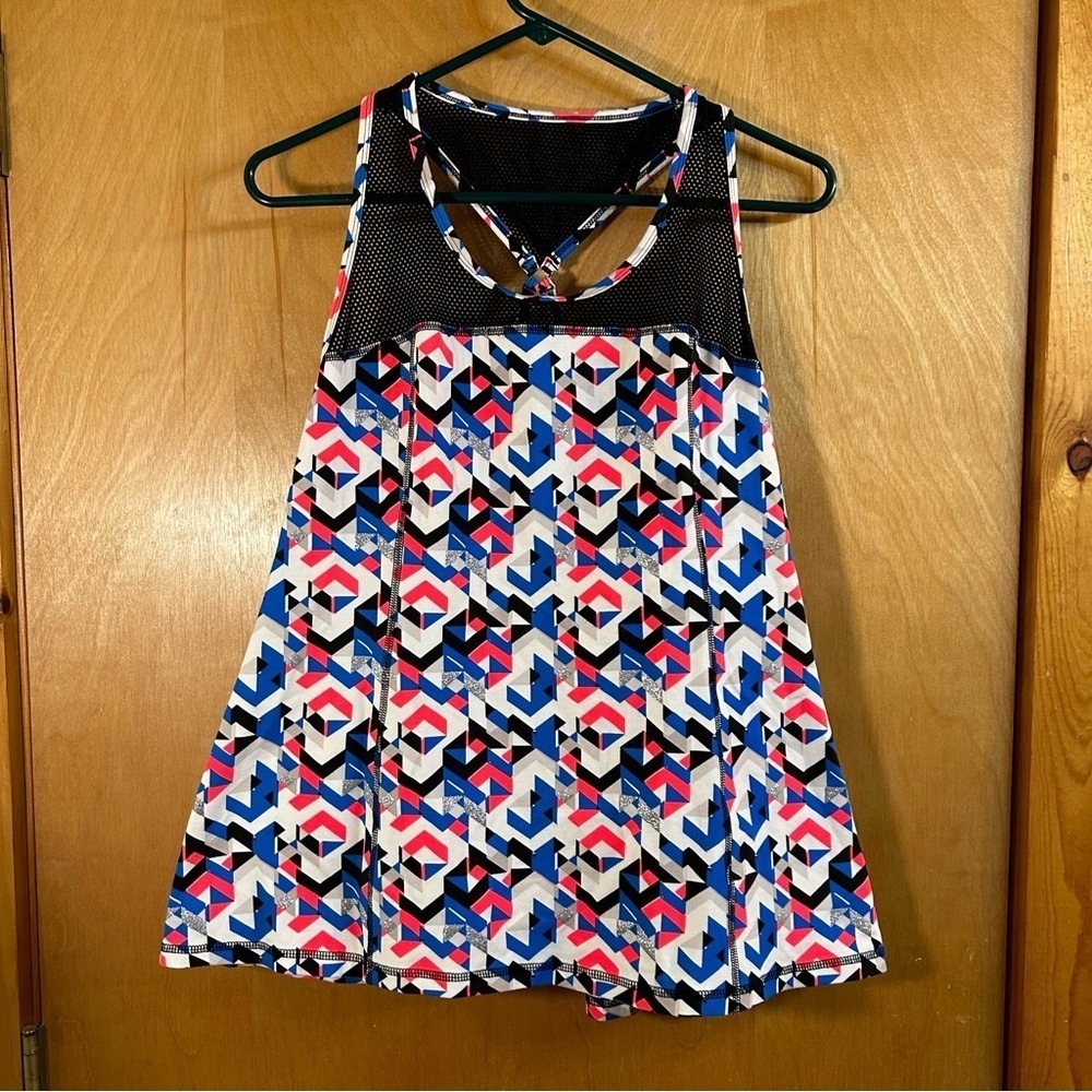 NWT Women’s Livi Active workout tank top Size 14/16